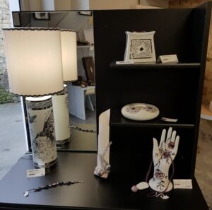 presentation-lampe-vase-baguier - peinture sur porceleine-Artelier de Joce